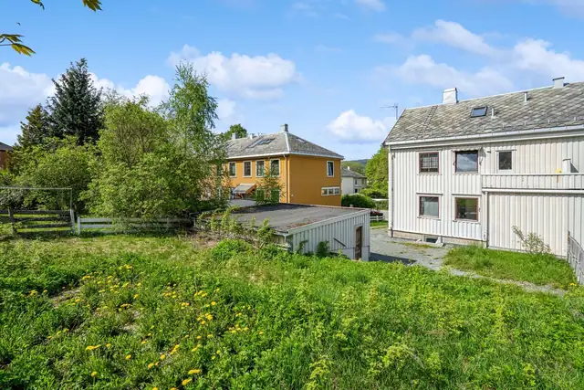 Uteområde med gode solforhold.