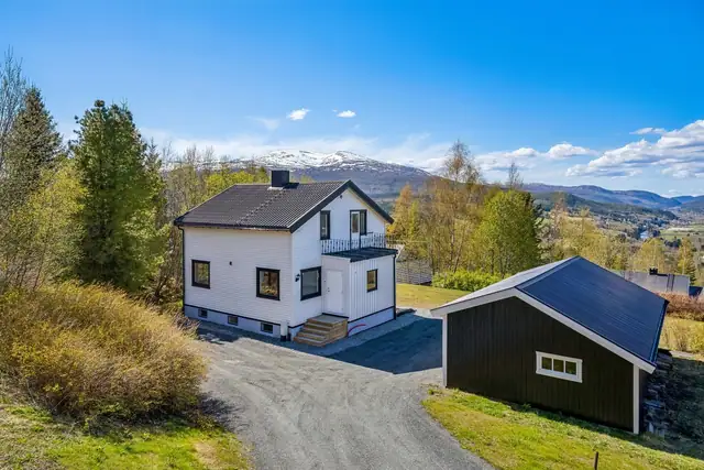 Øveråsveien 7, Meråker
